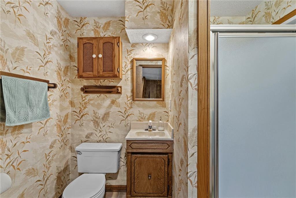 8921 Northeast Boten Road Lee's Summit, MO 64064 - Photo 33 of 50