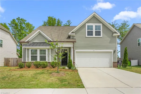 $389,900 | 831 Royal Oak Lane, Mebane, NC 27302