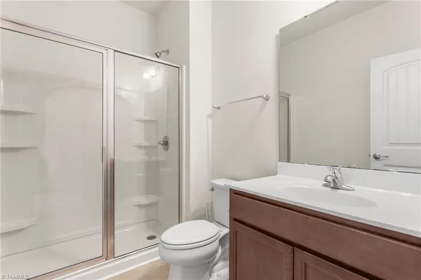 $389,900 | 831 Royal Oak Lane, Mebane, NC 27302