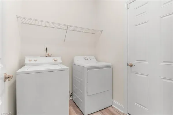 $389,900 | 831 Royal Oak Lane, Mebane, NC 27302