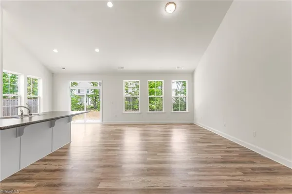 $389,900 | 831 Royal Oak Lane, Mebane, NC 27302