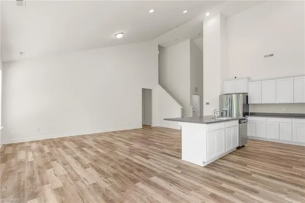 $389,900 | 831 Royal Oak Lane, Mebane, NC 27302