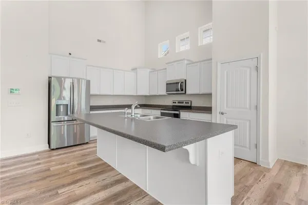 $389,900 | 831 Royal Oak Lane, Mebane, NC 27302