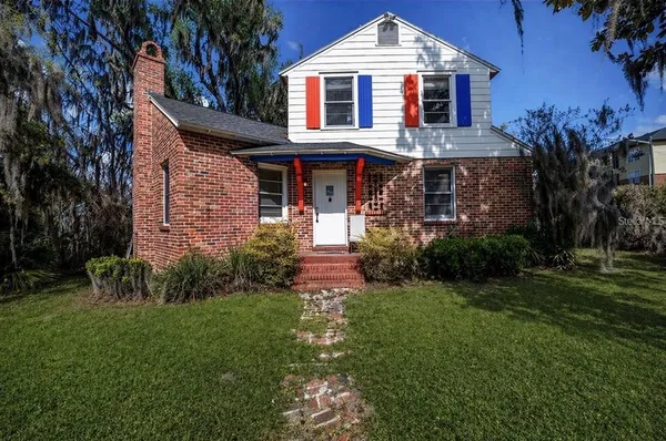 $810,000 | 949 Southwest 13th Street, Gainesville, FL 32601