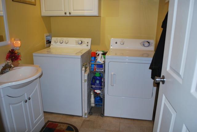 9217 Oak Ridge Drive Rochelle, IL 61068 - Photo 14 of 25 a utility room with dryer and washer