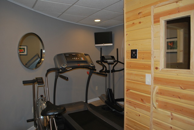 9217 Oak Ridge Drive Rochelle, IL 61068 - Photo 18 of 25 a view of a room with gym equipment