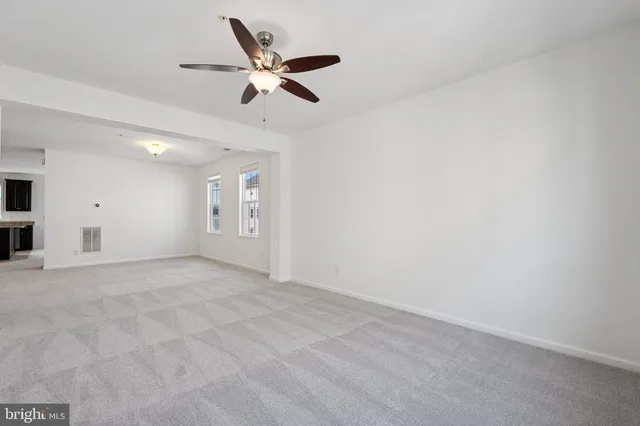 $2,850 | 24682 Lynette Springs Terrace, Chantilly, VA 20152