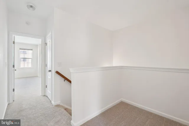 $2,850 | 24682 Lynette Springs Terrace, Chantilly, VA 20152