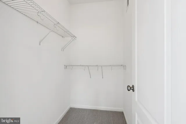 $2,850 | 24682 Lynette Springs Terrace, Chantilly, VA 20152