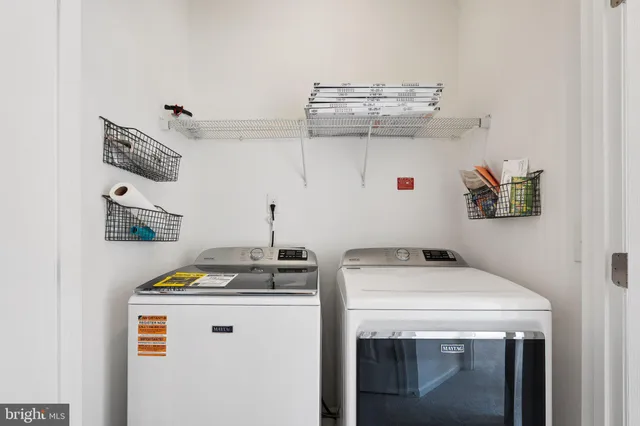 $2,850 | 24682 Lynette Springs Terrace, Chantilly, VA 20152