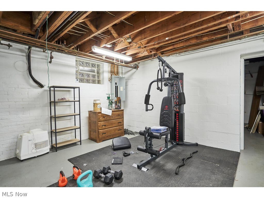 2253 Tinkham Road Akron, OH 44313 - Photo 26 of 31 View of workout room
