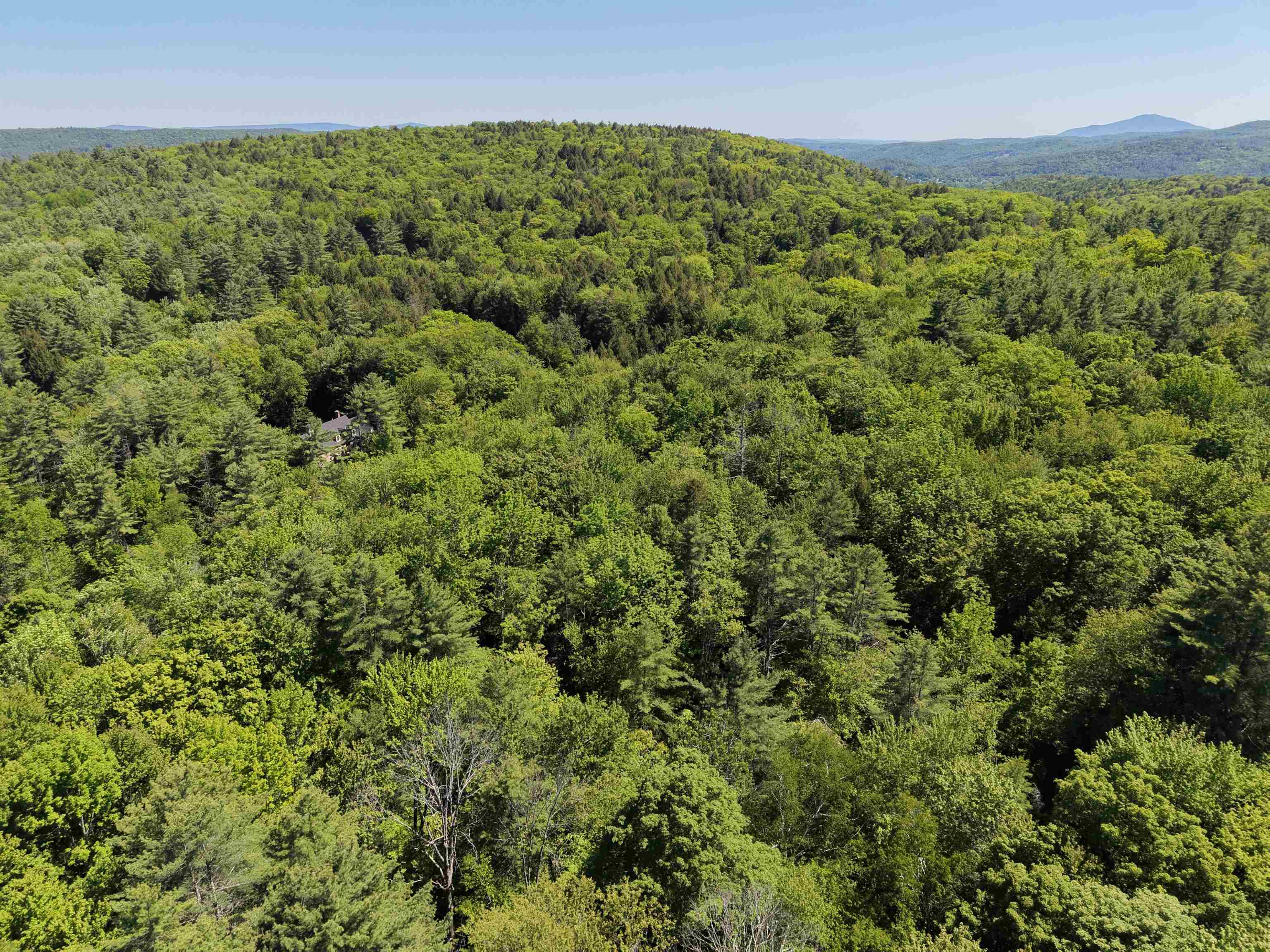 5417 Fletcher Lane, Unit 5471 Quechee, VT 05059 - Photo 3 of 16