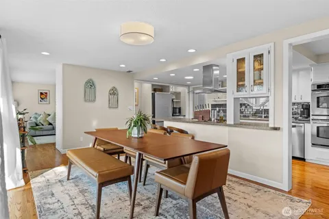 $755,000 | 7704 45th St Court West, University Place, WA 98466