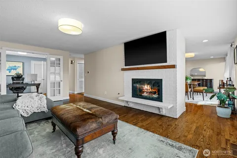 $755,000 | 7704 45th St Court West, University Place, WA 98466