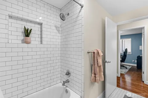 $755,000 | 7704 45th St Court West, University Place, WA 98466