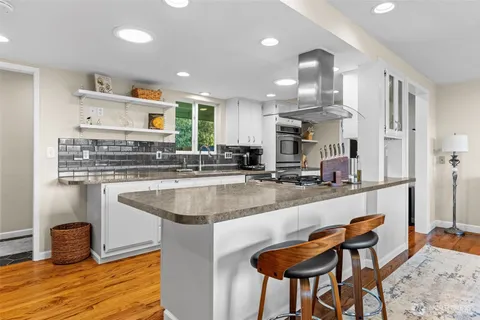 $755,000 | 7704 45th St Court West, University Place, WA 98466