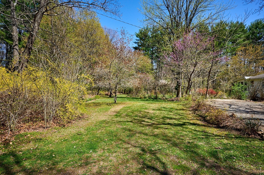 7 Pine Valley Road Northampton, MA 01062 - Photo 23 of 33 Gallery Image 23