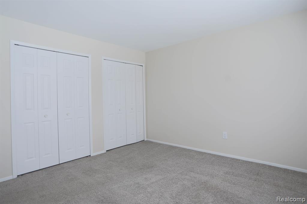 30458 Utica Road Roseville, MI 48066 - Photo 15 of 23 Gallery Image 15