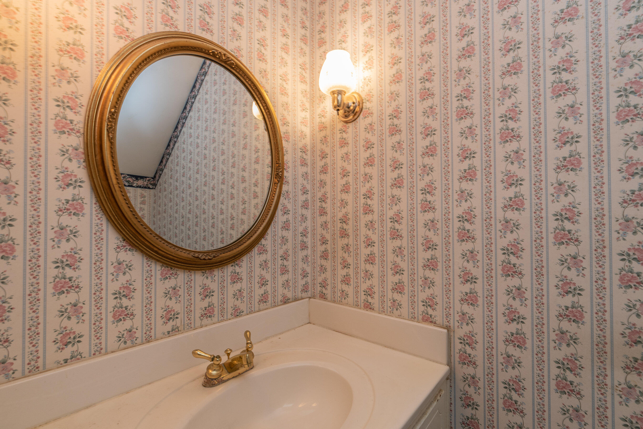 5820 Springfield Road Williston, SC 29853 - Photo 7 of 46 Half Bathroom