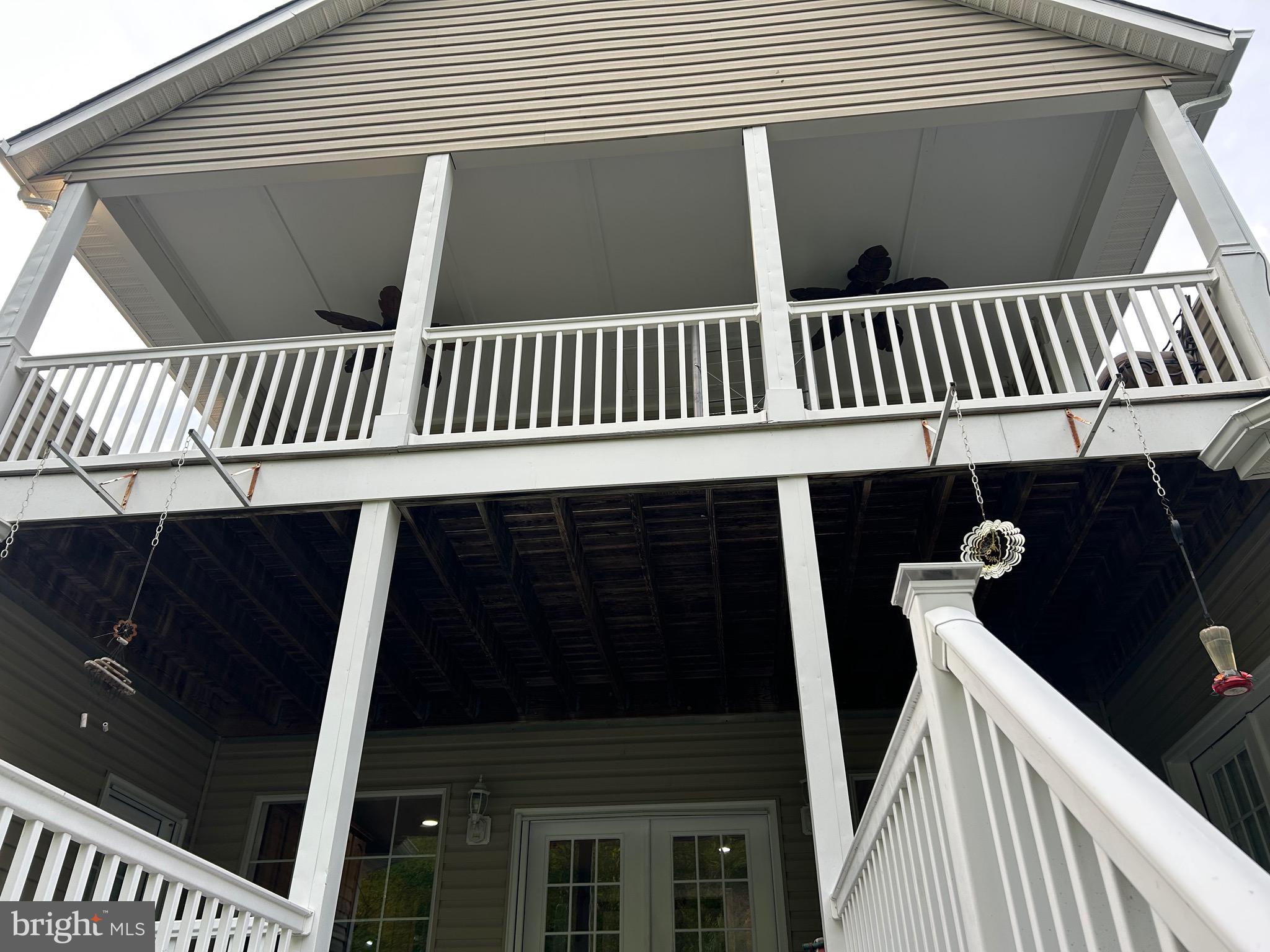 10409 Lees Mill Road Warrenton, VA 20186 - Photo 24 of 57 BACK BALCONYS