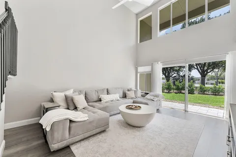 $3,950 | 6706 Boca Pines Trail, Unit B, Boca Raton, FL 33433