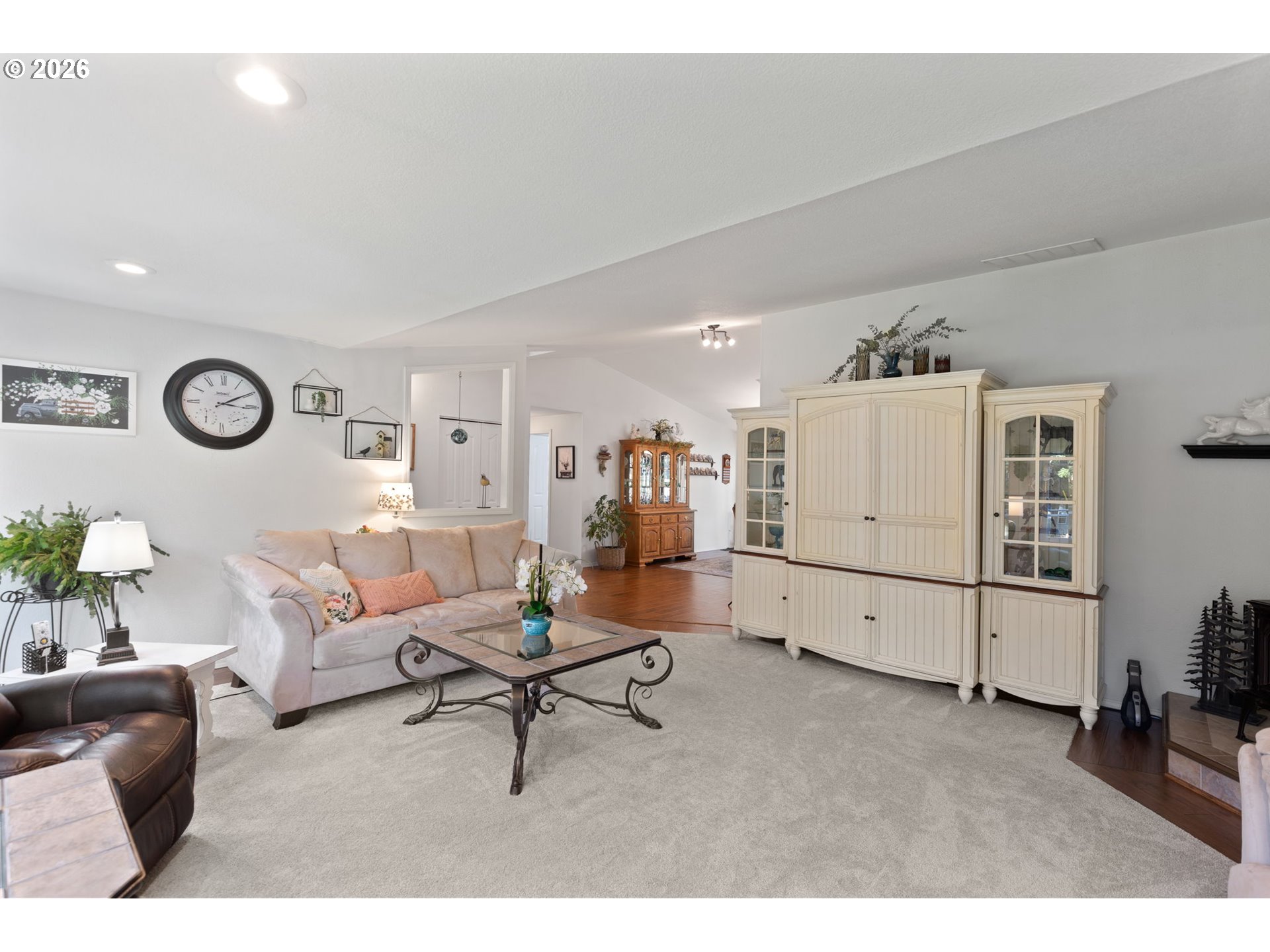 2164 Russell Road Merlin, OR 97532 - Photo 15 of 45