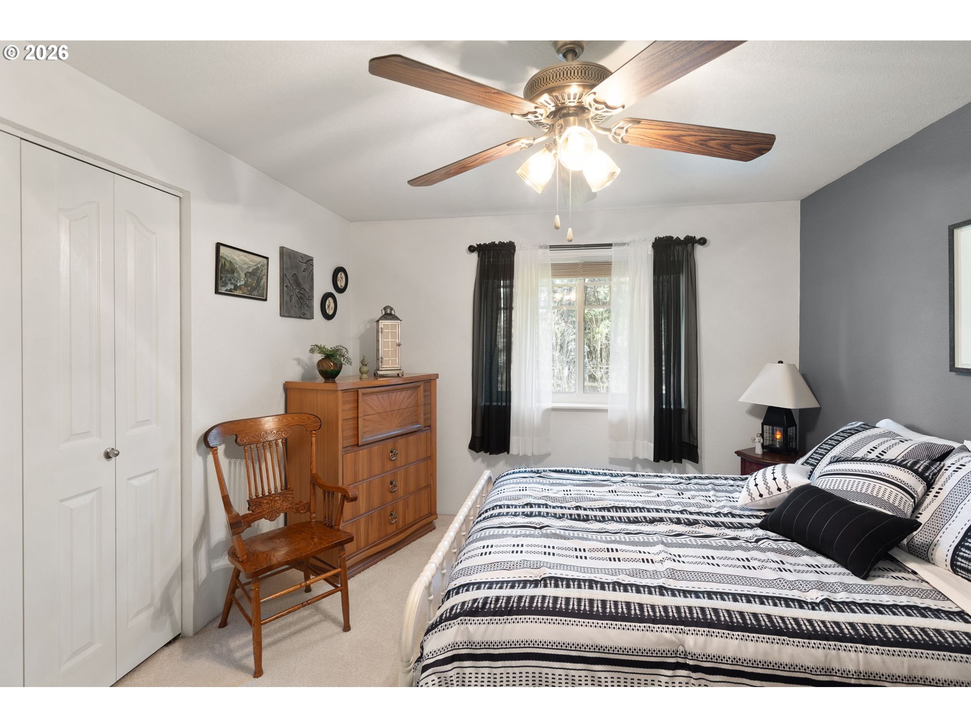 2164 Russell Road Merlin, OR 97532 - Photo 24 of 45