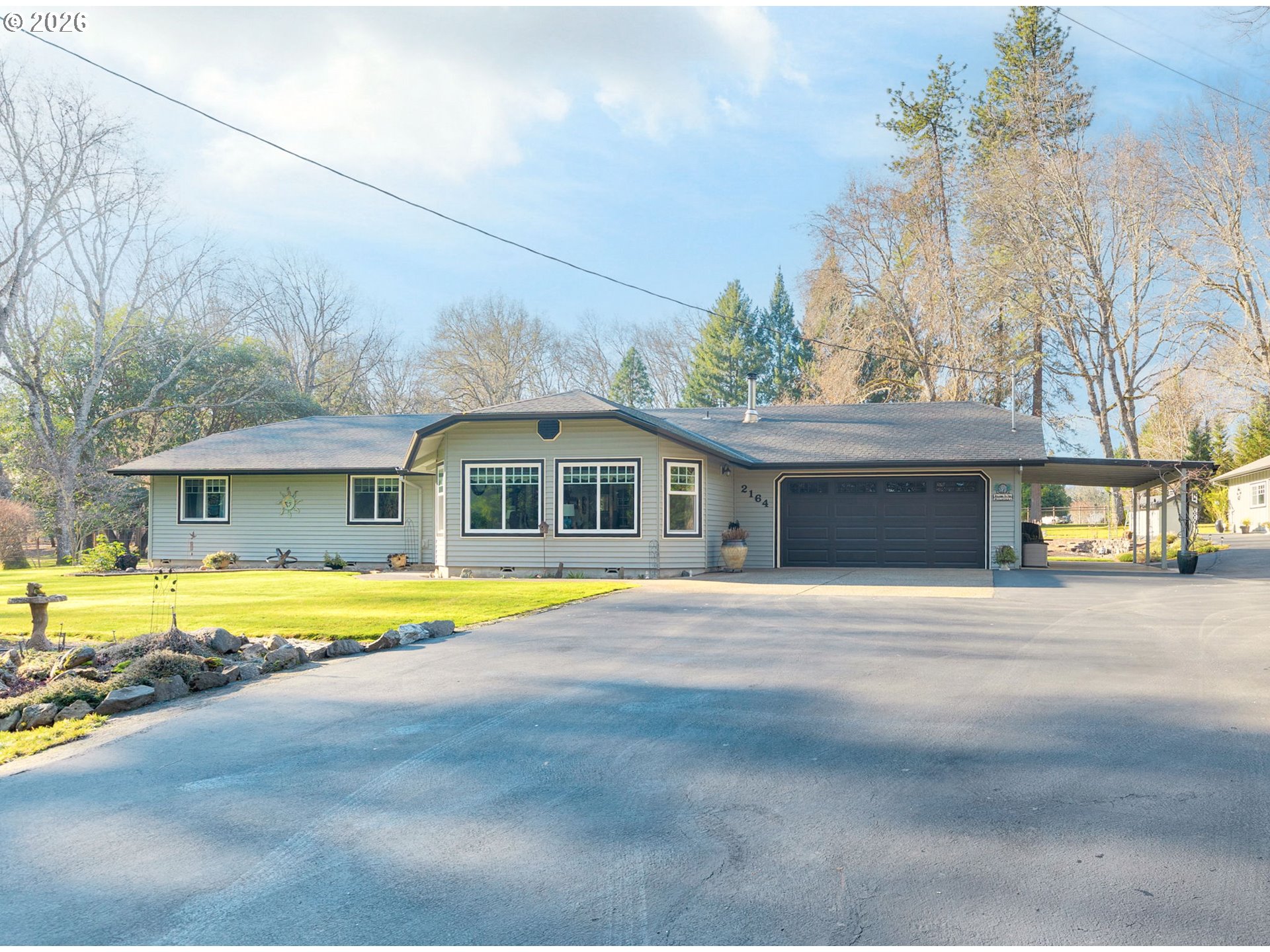 2164 Russell Road Merlin, OR 97532 - Photo 36 of 45