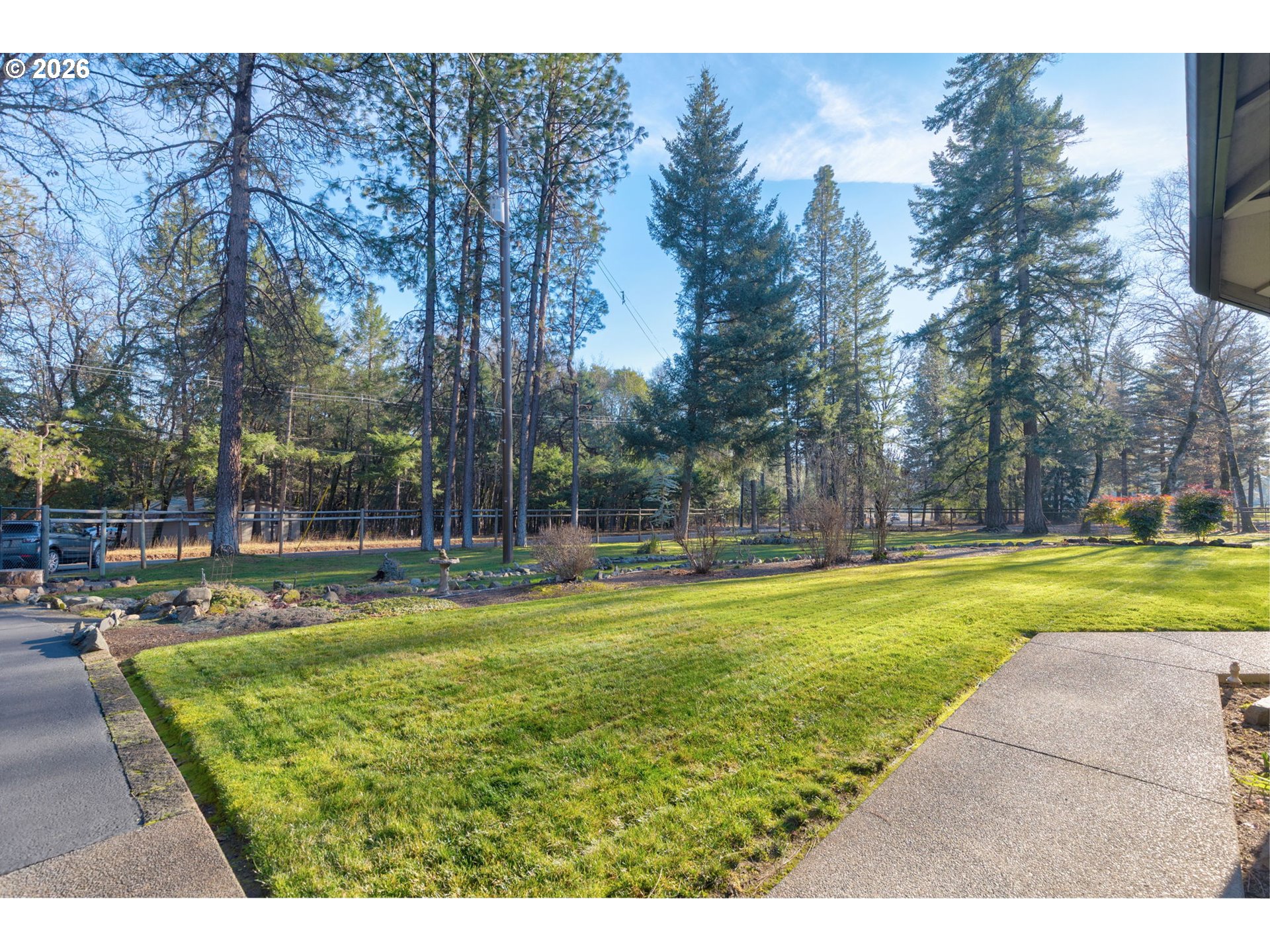 2164 Russell Road Merlin, OR 97532 - Photo 4 of 45