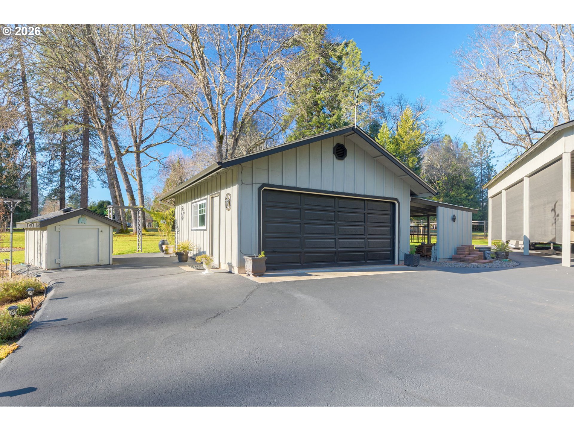 2164 Russell Road Merlin, OR 97532 - Photo 41 of 45