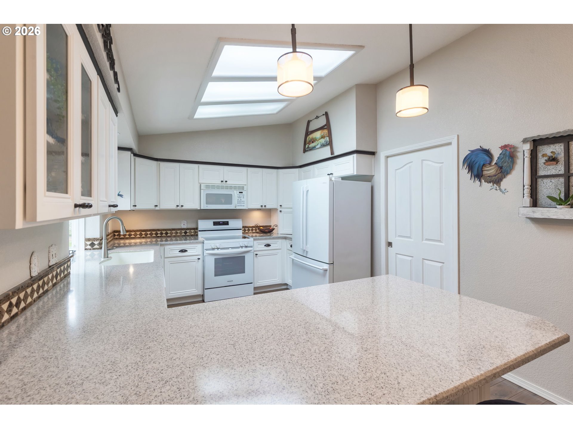 2164 Russell Road Merlin, OR 97532 - Photo 43 of 45