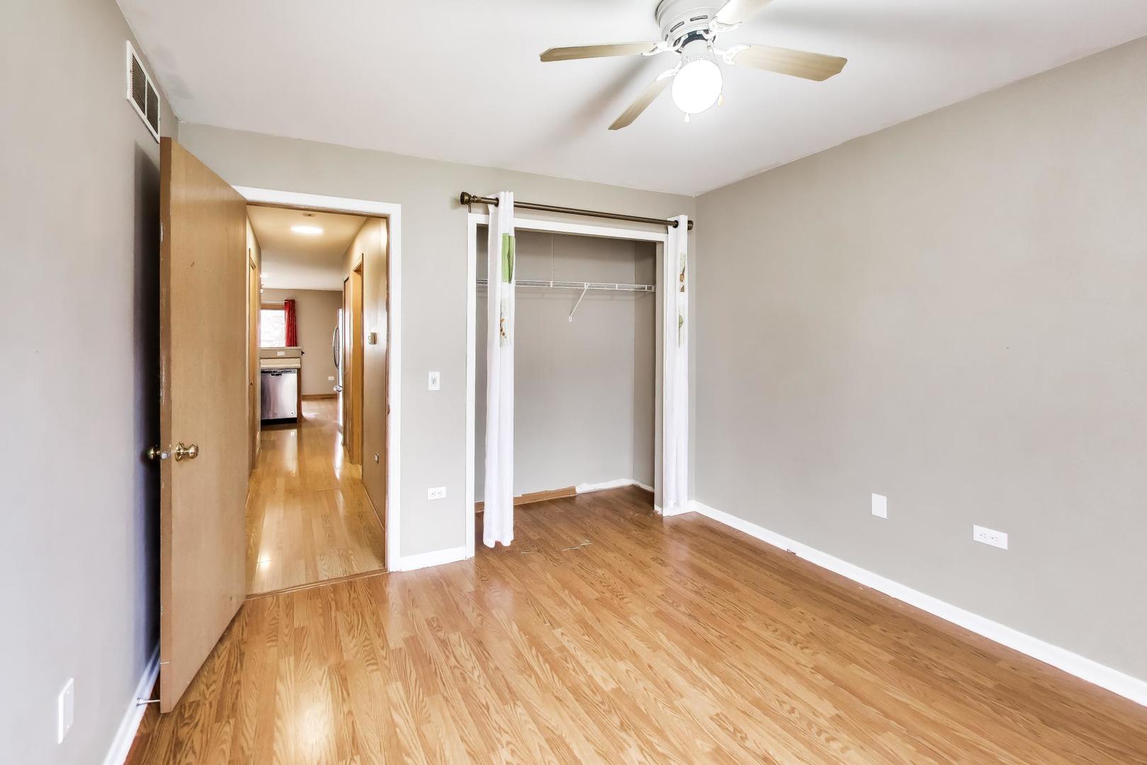 367 Stonington Place, Unit 367 South Elgin, IL 60177 - Photo 15 of 36