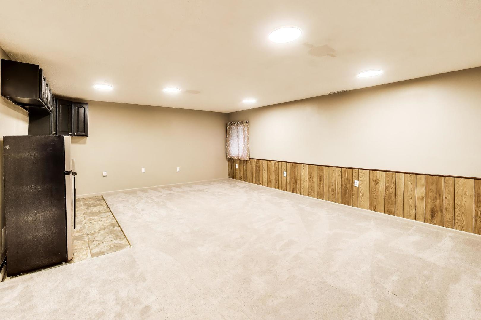 367 Stonington Place, Unit 367 South Elgin, IL 60177 - Photo 19 of 36