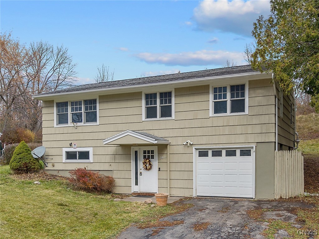 3617 Warners Road Camillus, NY 13209 - Photo 30 of 31 Priced to move, you don't want to miss out on this