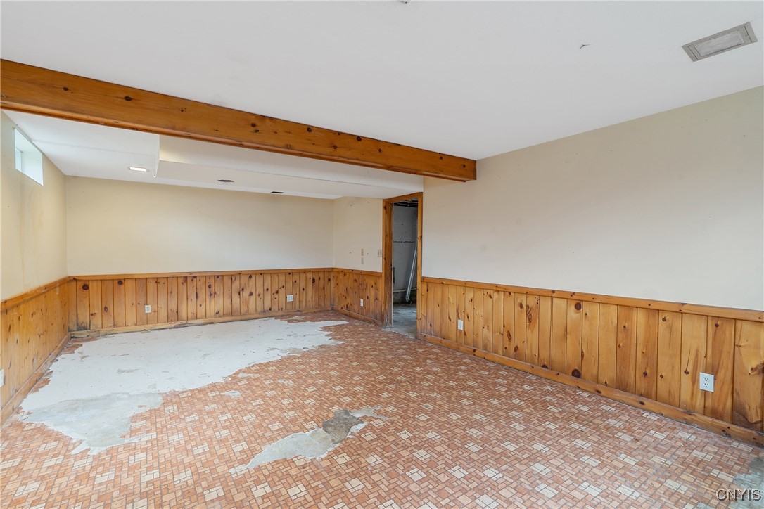 3617 Warners Road Camillus, NY 13209 - Photo 6 of 31 Just beyond the family room is additional space fo