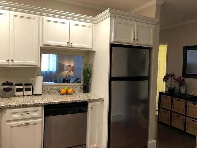 $1,700 | 65 Milliken Avenue, Unit 24, Franklin, MA 02038