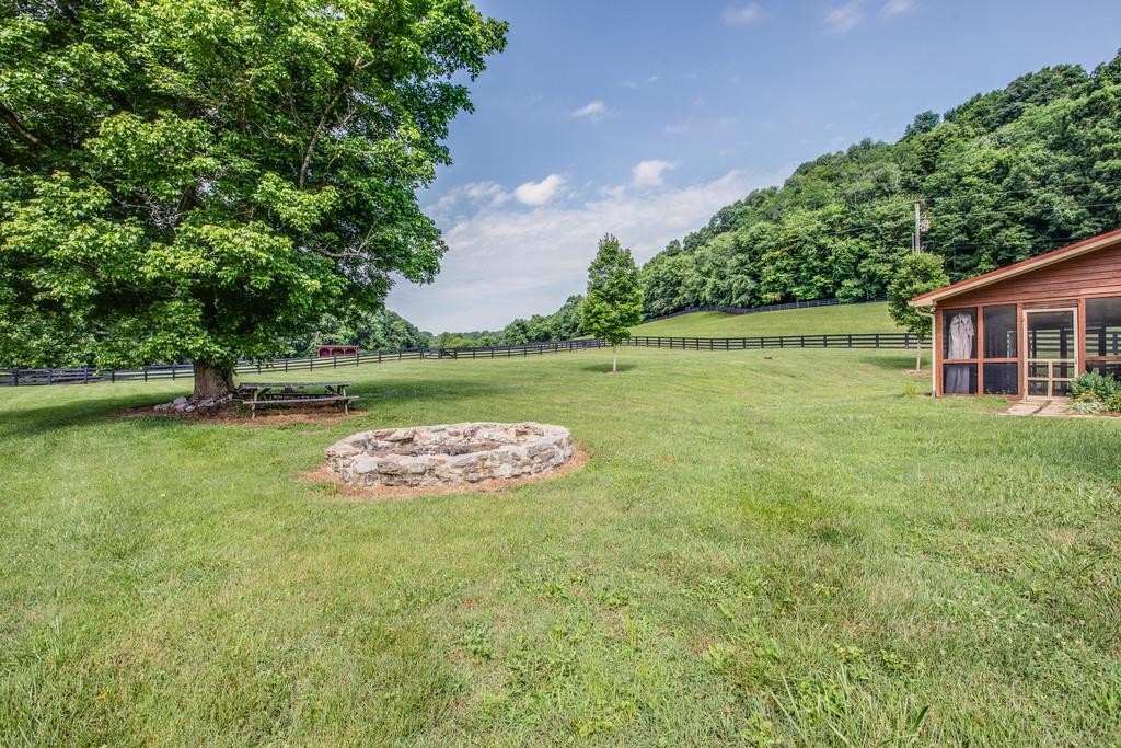 3811 Robinson Road Franklin, TN 37064 - Photo 18 of 24 Gallery Image 18