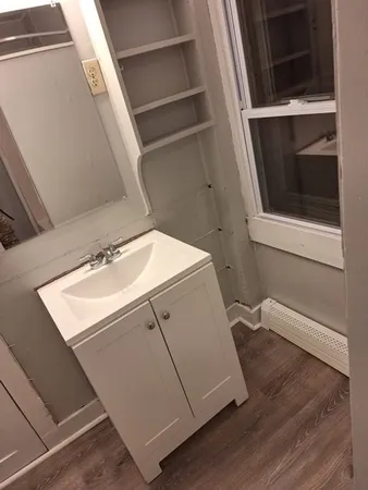 $1,750 | 404 Main Street, Unit 1R, Wareham, MA 02571