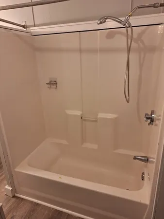 $1,750 | 404 Main Street, Unit 1R, Wareham, MA 02571