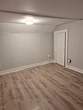 $1,750 | 404 Main Street, Unit 1R, Wareham, MA 02571