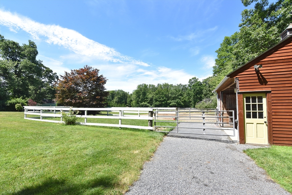 455 Sodom Road Westport, MA 02790 - Photo 35 of 39