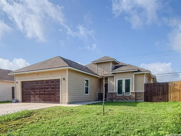 $2,300 | 5950 Lake Superior Street, San Antonio, TX 78222
