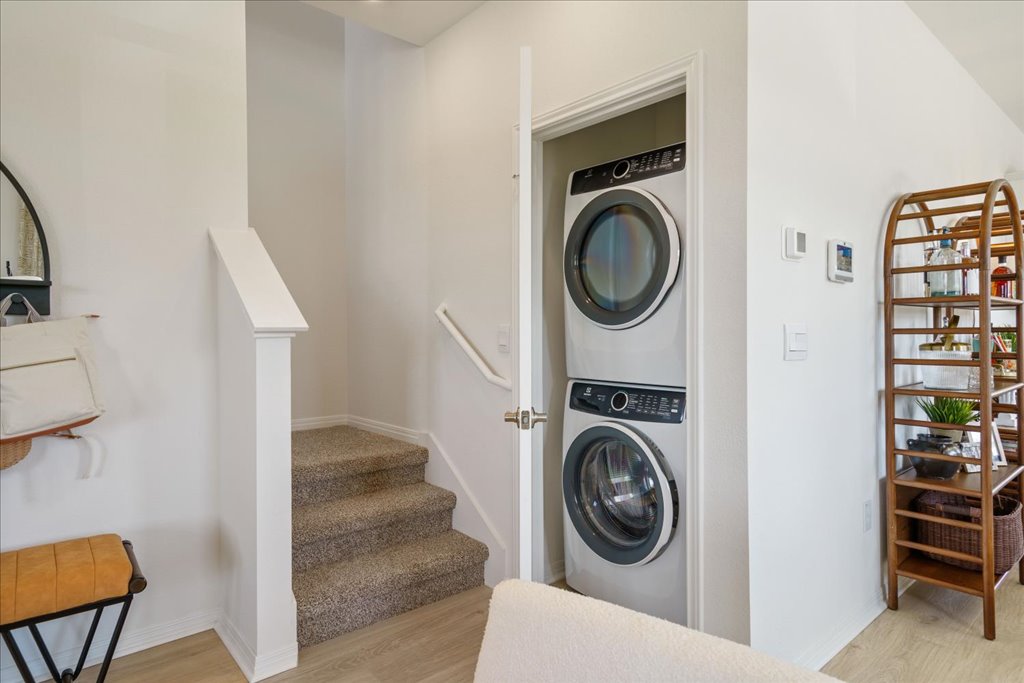 2513 Caleb Asher Loop Round Rock, TX 78665 - Photo 13 of 40 a view of livingroom with washer and dryer