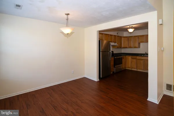 $250,000 | 231 Willow Turn, Mount Laurel, NJ 08054