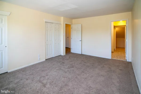 $250,000 | 231 Willow Turn, Mount Laurel, NJ 08054