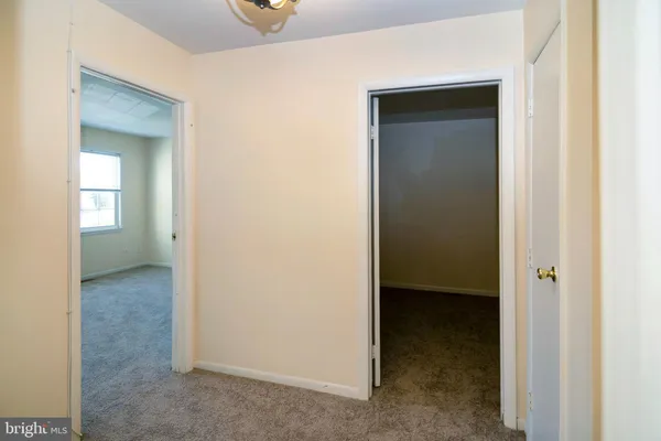 $250,000 | 231 Willow Turn, Mount Laurel, NJ 08054