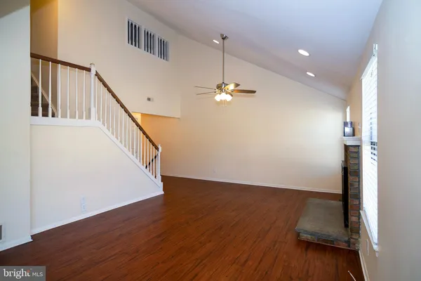 $250,000 | 231 Willow Turn, Mount Laurel, NJ 08054
