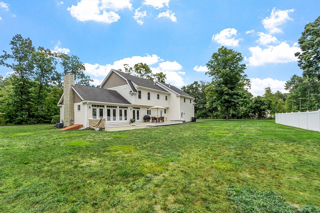 10 Sleigh Ride Lane Littleton, MA 01460 - Photo 6 of 41 Gallery Image 6