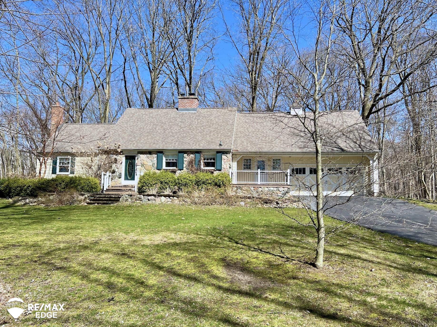 5271 East Vienna Road Clio, MI 48420 - Photo 1 of 41 50124873-1.JPG