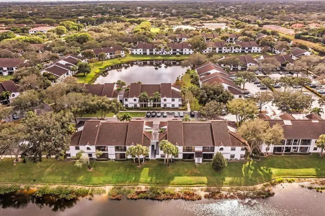 $199,000 | 5395 Firenze Drive, Unit O, Boynton Beach, FL 33437